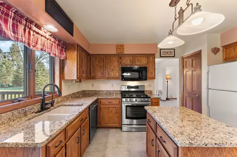 Kitchen - 3115 Devonshire Cir, Crown Point, IN 46307 photo 2 of 5