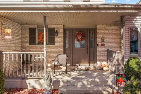 Exterior - 3115 Devonshire Cir, Crown Point, IN 46307 photo 3 of 13