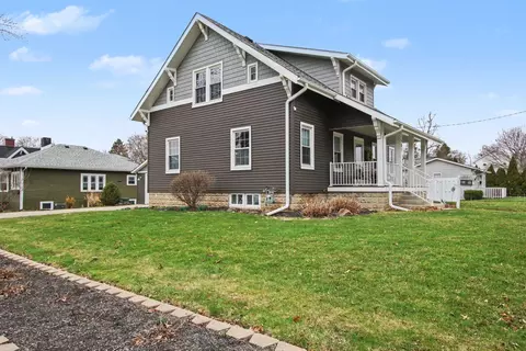 901 Campbell St, Valparaiso, IN 46385