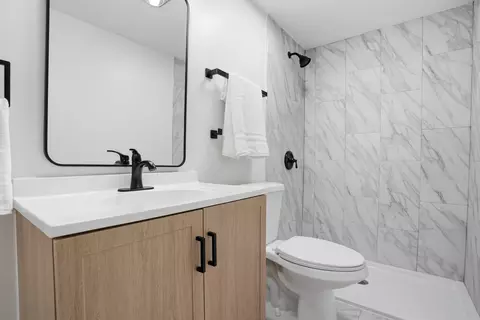 Bath - 4320 Calhoun St, Gary, IN 46408 photo 1 of 2