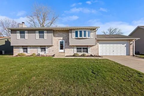 5680 Kingman Ave, Portage, IN 46368