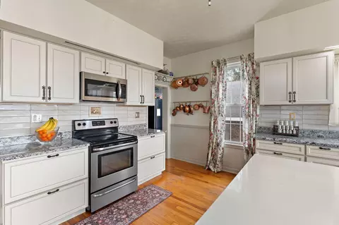 Kitchen - 1115 E 181st Ave, Lowell, IN 46356 photo 3 of 6