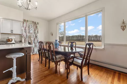 Dining - 1115 E 181st Ave, Lowell, IN 46356 photo 1 of 1