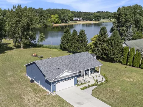 9260 N 225, Lake Village, IN 46349