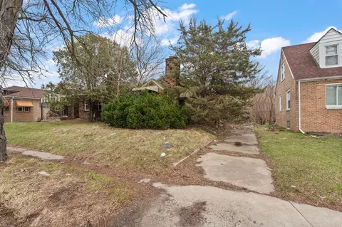 Exterior - 2627 Harrison St, Gary, IN 46407 photo 2 of 7