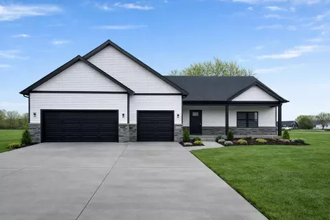 623 Debra Kay Dr, Lowell, IN 46356 photo 2
