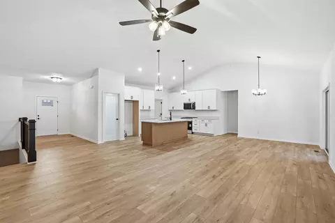623 Debra Kay Dr, Lowell, IN 46356 photo 13