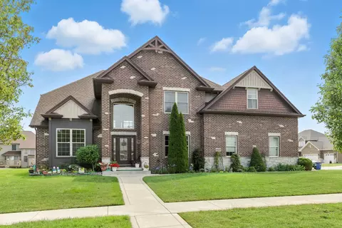 9875 Aster Cv, Saint John, IN 46373