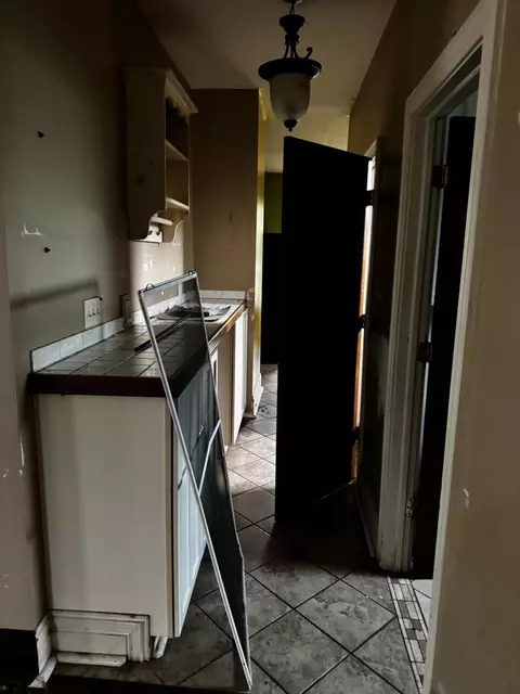 Entry Way - 2911 E 109th Ave, Crown Point, IN 46307 photo 1 of 3