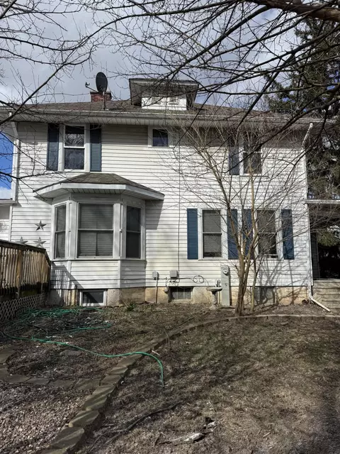 2911 E 109th Ave, Crown Point, IN 46307 photo 4