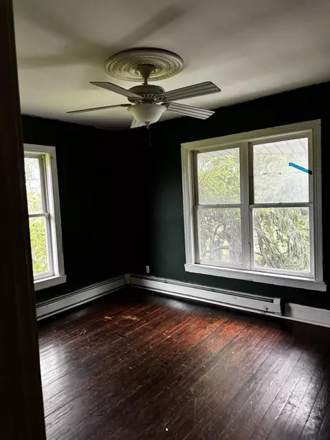 Bedroom - 2911 E 109th Ave, Crown Point, IN 46307 photo 6 of 7