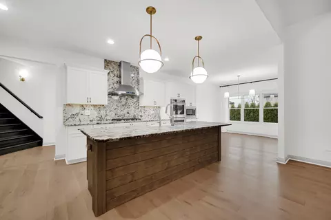 Kitchen - 9695 Jonathan Ct, Saint John, IN 46373 photo 1 of 6