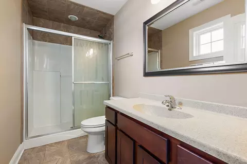 Bath - 10057 New Devon St, Munster, IN 46321 photo 7 of 8
