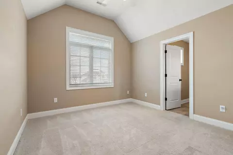 Bedroom - 10057 New Devon St, Munster, IN 46321 photo 6 of 6