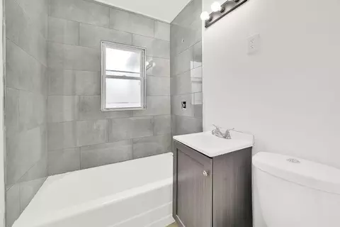Bath - 4084 Tyler St, Gary, IN 46408 photo 1 of 1