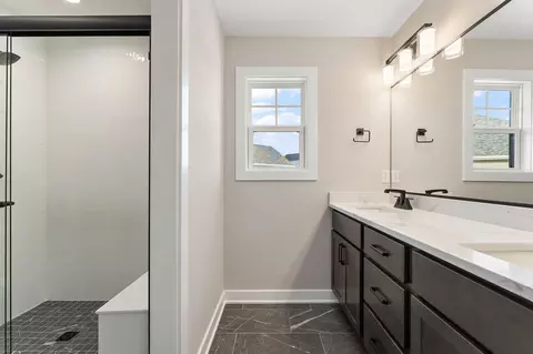 Bath - 13973 Blue Sky Ct, Saint John, IN 46373 photo 1 of 4