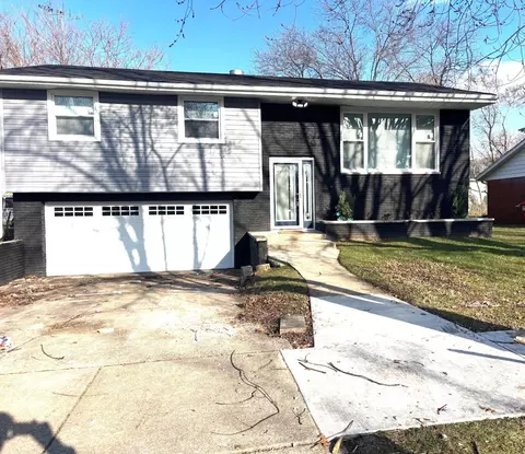 1567 Waite St, Gary, IN 46404