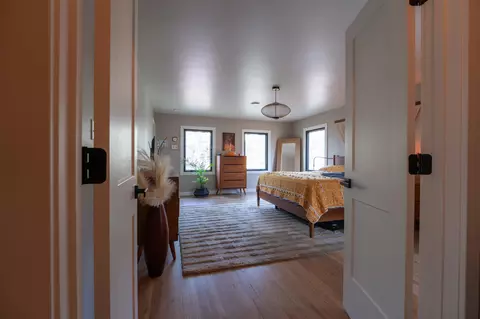 Bedroom - 20 Crest Dr, Dune Acres, IN 46304 photo 1 of 1