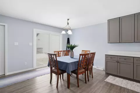 Dining - 405 N Griffith Blvd, Griffith, IN 46319 photo 2 of 2