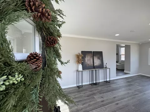 Entry Way - 800 Buchanan St, Gary, IN 46402 photo 1 of 2