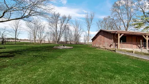Exterior - 3050 E 139th Ave, Crown Point, IN 46307 photo 3 of 11