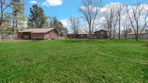 Exterior - 3050 E 139th Ave, Crown Point, IN 46307 photo 5 of 11