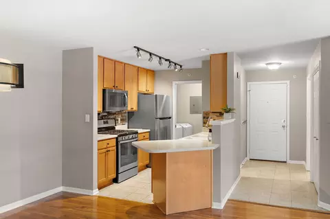 Kitchen - 10404 White Oak Ln #2A, Munster, IN 46321 photo 1 of 5