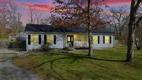 10917 Sheephead Ct, De Motte, IN 46310 photo 4