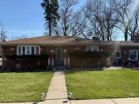 5400 Massachusetts St, Merrillville, IN 46410