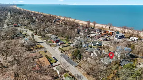 8632 Oak Ave, Gary, IN 46403 photo 2