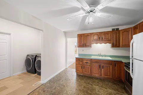 8632 Oak Ave, Gary, IN 46403 photo 11