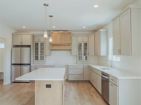 Kitchen - 11659 Park St, Crown Point, IN 46307 photo 1 of 3