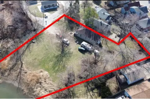 5210 Howard Ave, Hammond, IN 46320