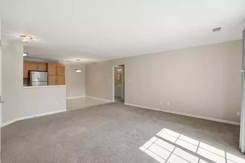 2711 Georgetowne Dr #B2, Highland, IN 46322 photo 8