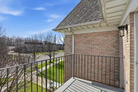 2711 Georgetowne Dr #B2, Highland, IN 46322 photo 22