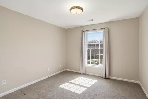 2711 Georgetowne Dr #B2, Highland, IN 46322 photo 18