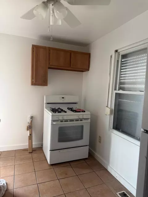 2049 Ohio St, Gary, IN 46407 photo 8