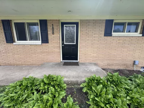 108 Meadowlark Ln, La Porte, IN 46350