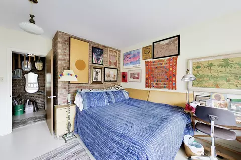 Bedroom - 14 Beach Lane Ct, Ogden Dunes, IN 46368 photo 1 of 3