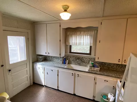 Kitchen - 12 Beach Lane Ct, Ogden Dunes, IN 46368 photo 1 of 2