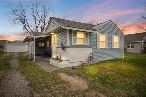 2228 S Putnam, Lake Station, IN 46405