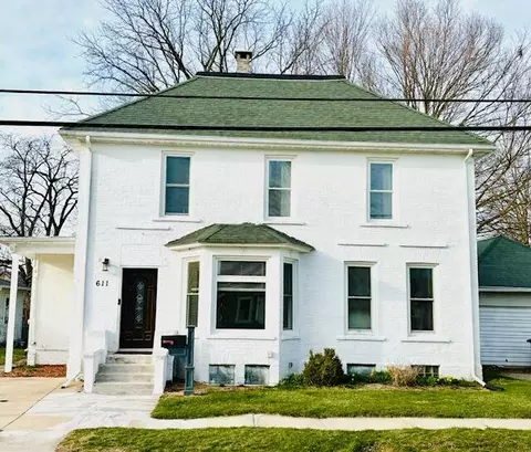 611 Niles St, La Porte, IN 46350