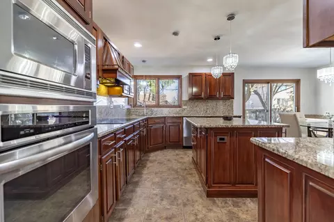 Kitchen - 8407 Beech Ave, Munster, IN 46321 photo 1 of 4