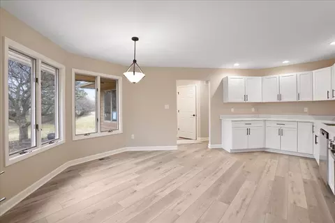Other - 948 Cornwallis Ln, Munster, IN 46321 photo 2 of 14