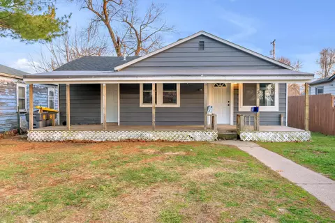 31 Tyler St, New Chicago, IN 46342