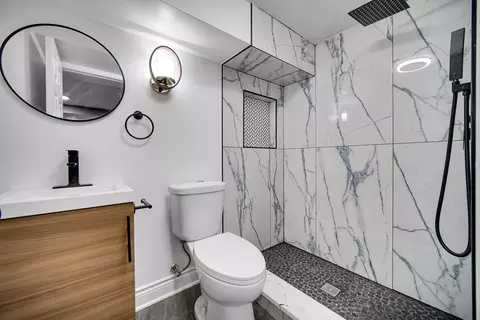 Bath - 2585 Harrison St, Gary, IN 46407 photo 6 of 6
