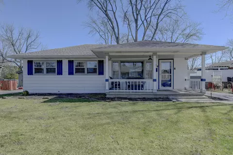 129 Pine St, Lowell, IN 46356