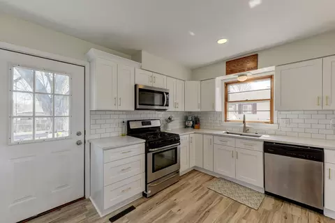 129 Pine St, Lowell, IN 46356 photo 9