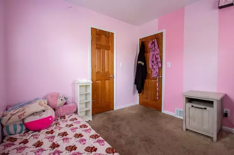 Bedroom - 214 N Dwiggins St, Griffith, IN 46319 photo 4 of 9