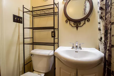 Bath - 214 N Dwiggins St, Griffith, IN 46319 photo 4 of 5